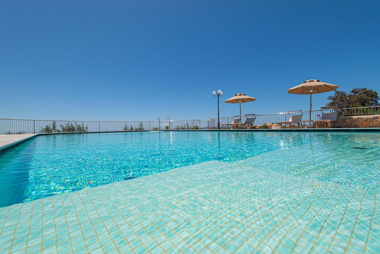 Castello Bonaria Wine & Spa Resort 坎丕里亚麦利蒂玛 外观 照片