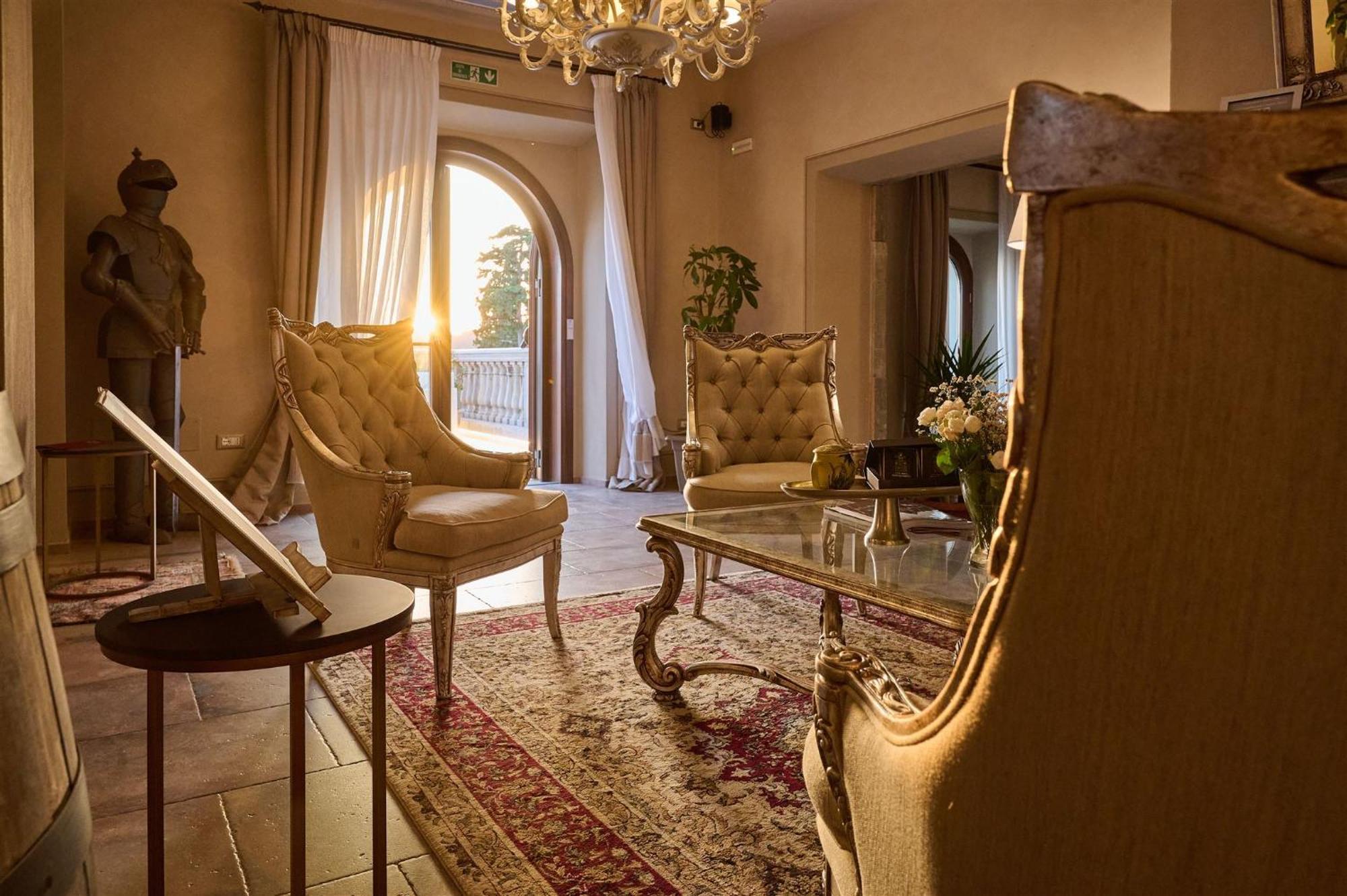 Castello Bonaria Wine & Spa Resort 坎丕里亚麦利蒂玛 外观 照片